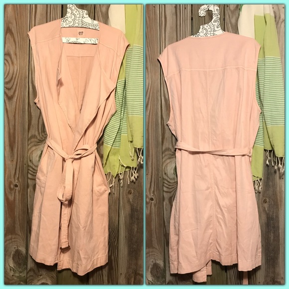 🌷 Adorable Soft Mod Long Belted Vest 🌷 - Picture 2 of 8